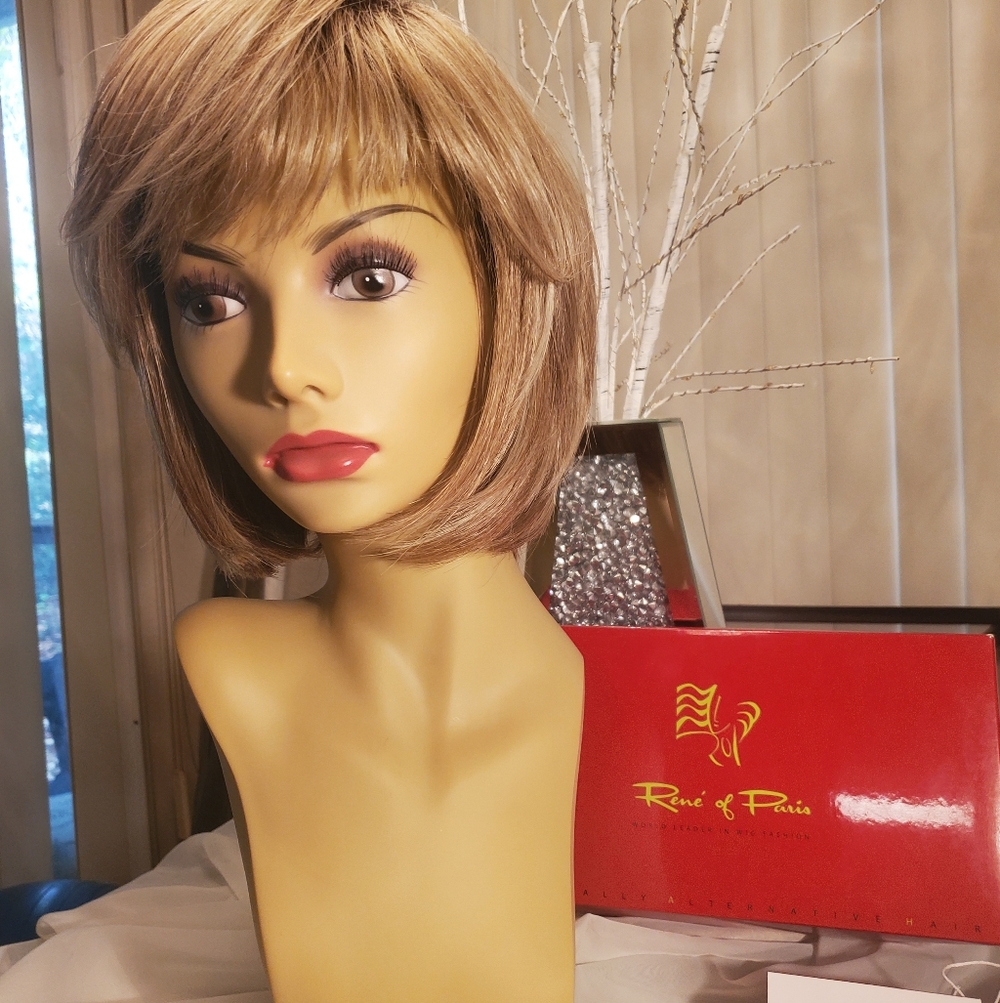 🌷RENEE OF PARIS "CAMERON" CREAMY TOFFEE AVERAGE CAP
